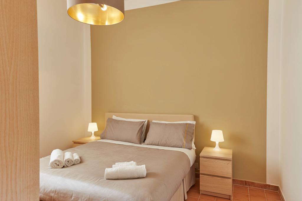 Colosseo Little House Roma Exterior foto